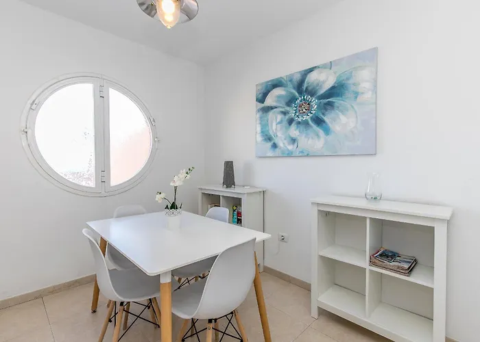 Apartment Seaside Escape, Pool & Terrace In Puertito Gueimar Puertito de Guimar