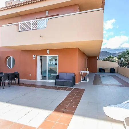 Apartament Seaside Escape, Pool & Terrace In Puertito Gueimar