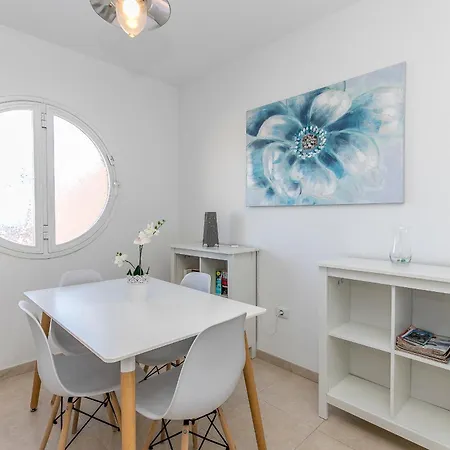 Apartment Seaside Escape, Pool & Terrace In Puertito Gueimar Puertito de Guimar